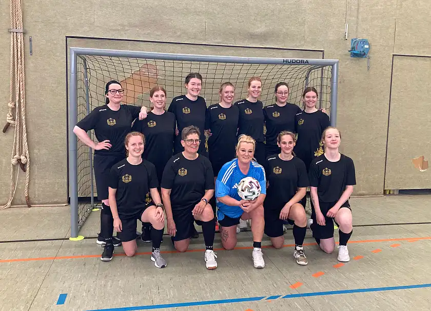 Fußball-Team der Bremer Bewährungshilfe und der Justizbehörden: Justitias Erbinnen