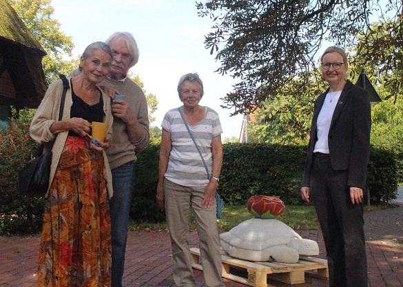 Gruppenfoto mit Dr. Kerstin Ashauer und Axel Petermann